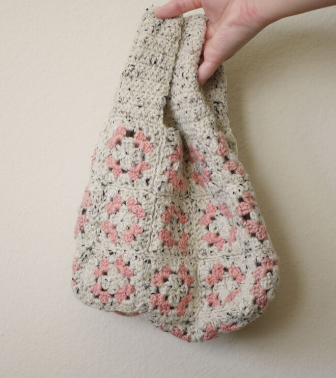 Club Mundane Mini Granny Square Tote Bag - Oatmeal/Pink